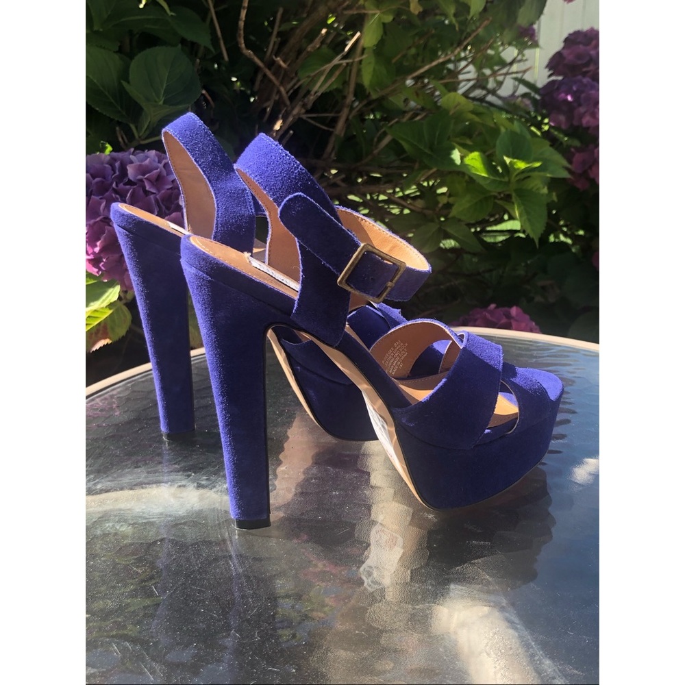 Steve Madden P GEE GEE Royal Blue Suede Platforms - Picture 5 of 13